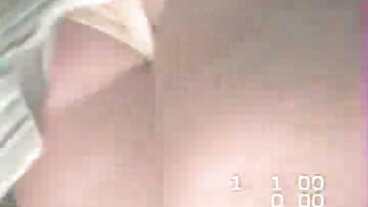 영광의 구멍에 있는 아드리아나 체칙