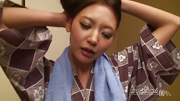 EdgeQueens: PornHD에서 Coco LoveCock 최고의 POV 입으로